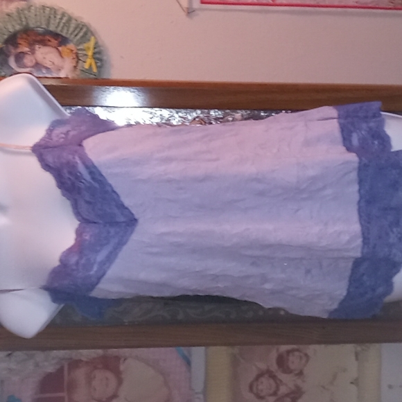 Bundle of Five, Assorted Colors, Sexy, Lacey, Camis(Sz M)❤️💚💙🤎🤍🌼 - Picture 10 of 16